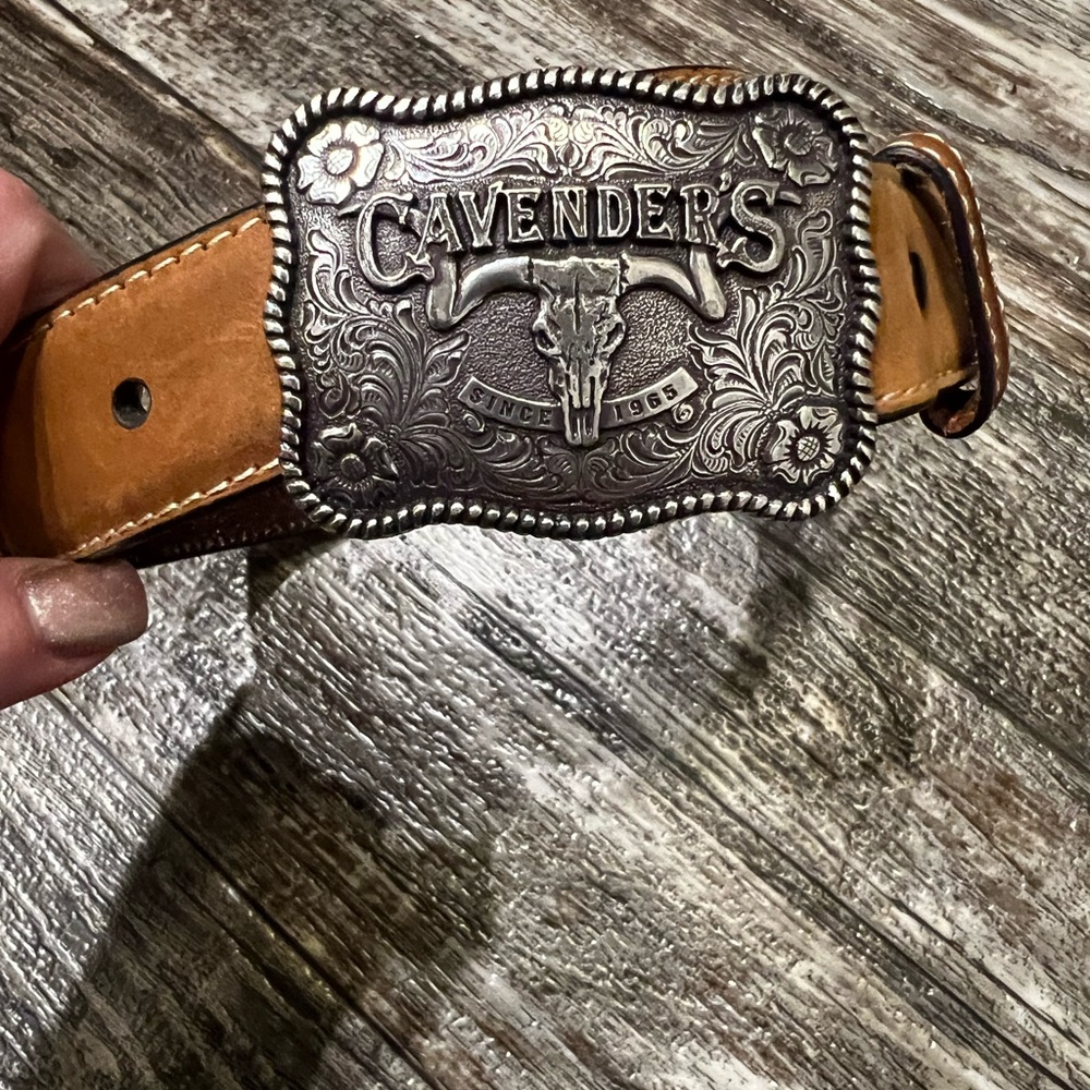 Boy’s Cavender's Silver Buckle Brown Leather Belt Size 20”